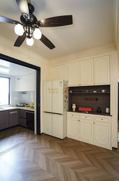 翠瓏灣三居：沒有浮夸造型，復古設計美得讓人移不開眼